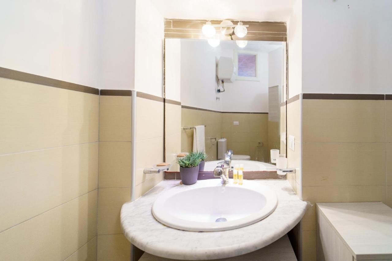 Siracusa Comfy & Central Apartment With Terrace Syrakusa Exteriör bild