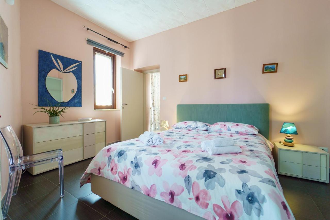 Siracusa Comfy & Central Apartment With Terrace Syrakusa Exteriör bild